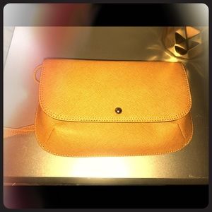 Hobo crossbody bag only used once